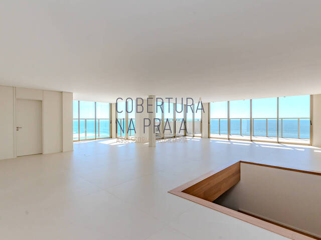 Cobertura Duplex para Venda em Itajaí - 2