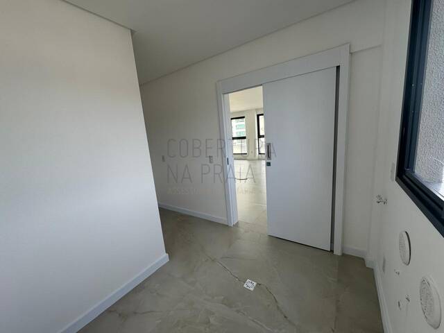 #18 - Apartamento tipo (último andar) para Venda em Balneário Camboriú - SC - 2