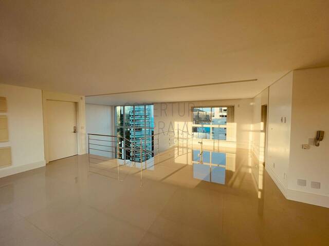 Cobertura Triplex para Venda em Balneário Camboriú - 4