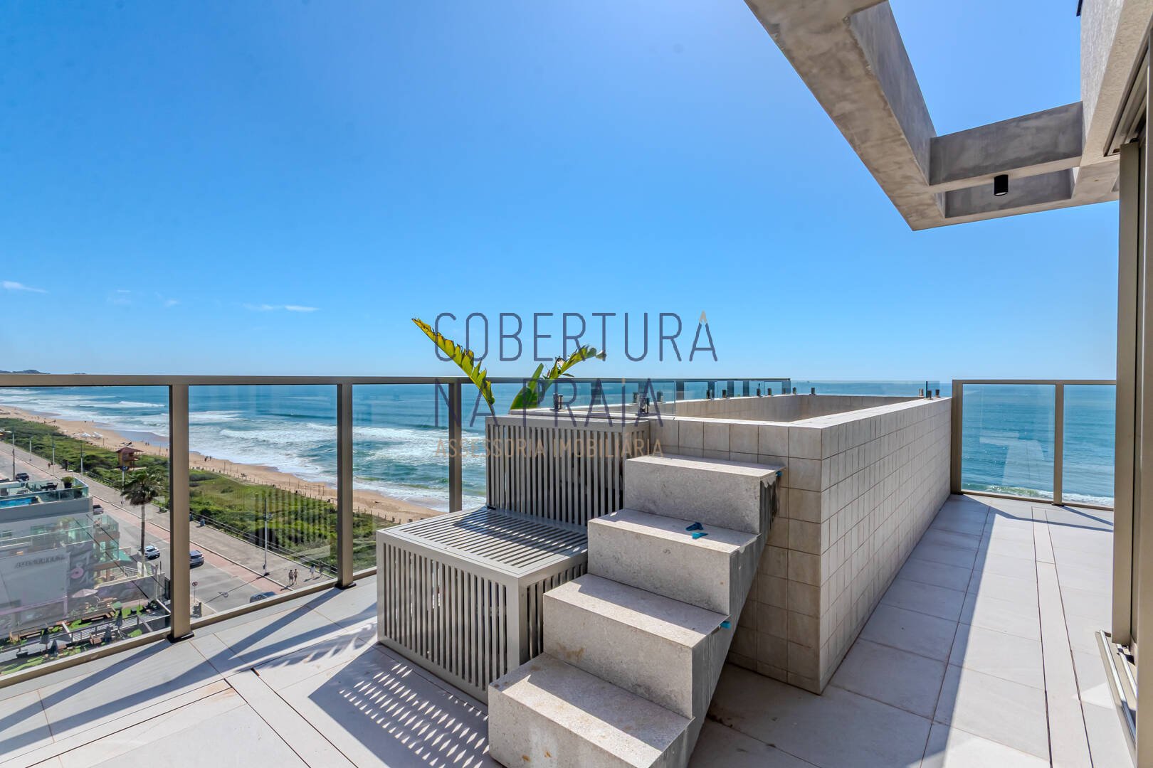 Tirreno - Cobertura Duplex Frente Mar na Praia Brava - Itajaí