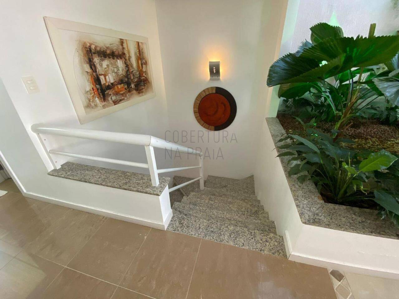 Lua Europa - Cobertura Duplex na quadra do Mar em Balneário Camboriú