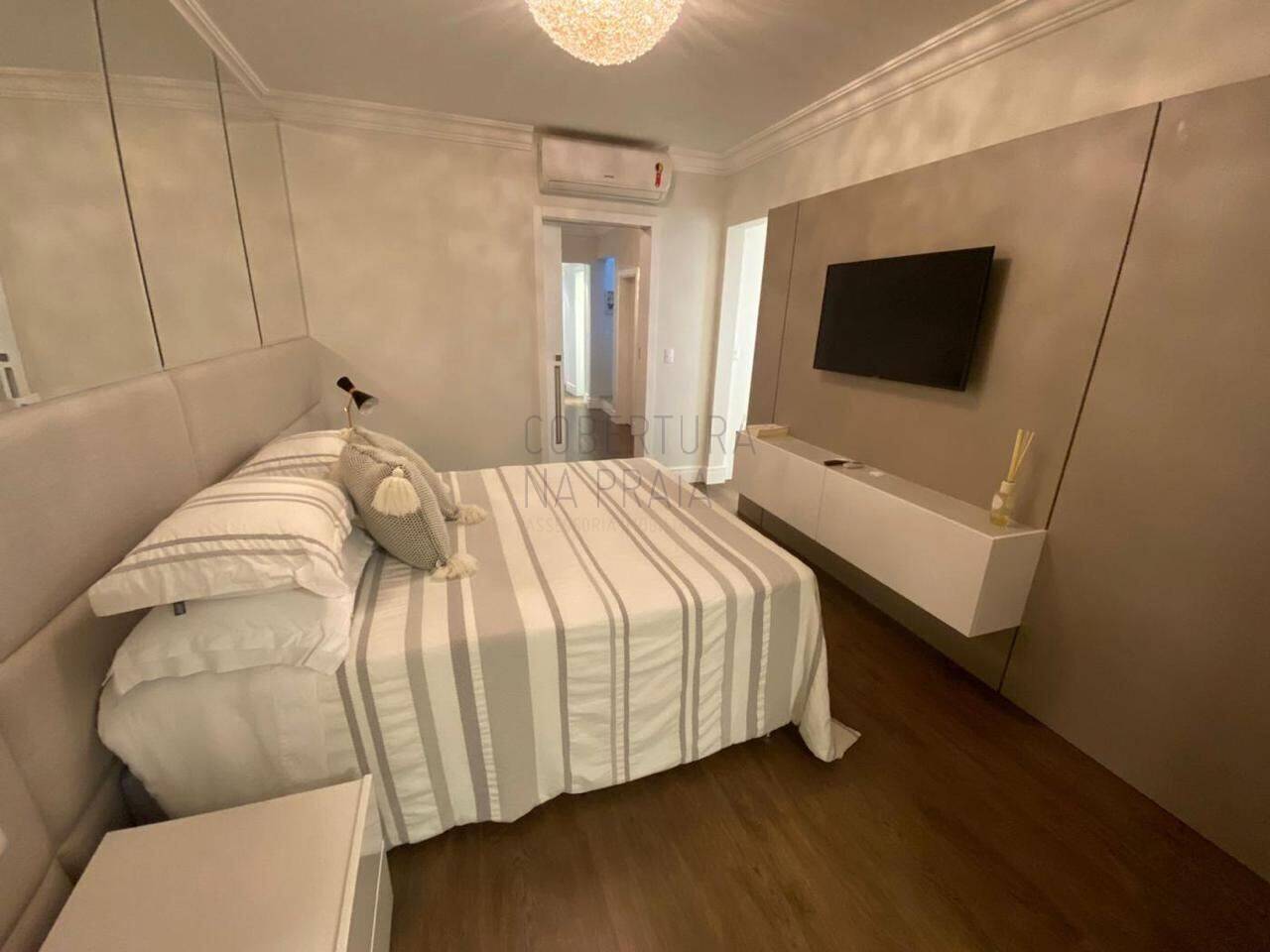 Lua Europa - Cobertura Duplex na quadra do Mar em Balneário Camboriú